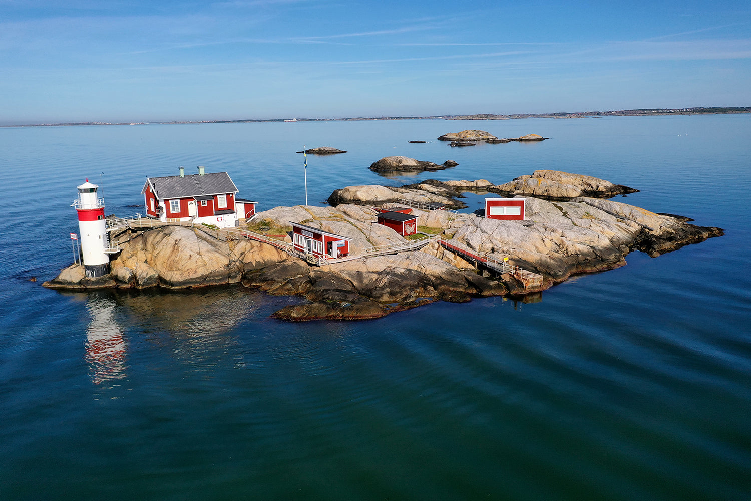 The lighthouse at Gäveskär Island was upgraded to a charming retreat. 